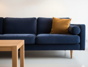 Mebli a Wnętrze: Jak Dobierać Barwy, By Stworzyć Idealną Harmonię (5 Zasad)